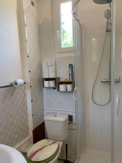 Studio En Duplex Independant Бриньоль Экстерьер фото