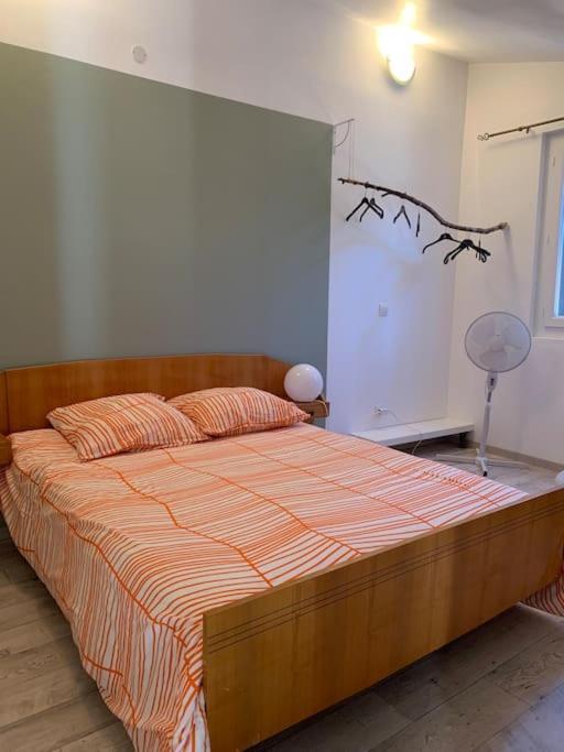 Studio En Duplex Independant Бриньоль Экстерьер фото