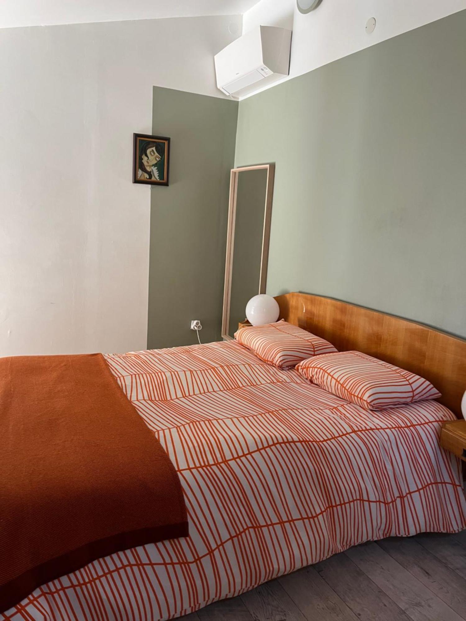 Studio En Duplex Independant Бриньоль Экстерьер фото