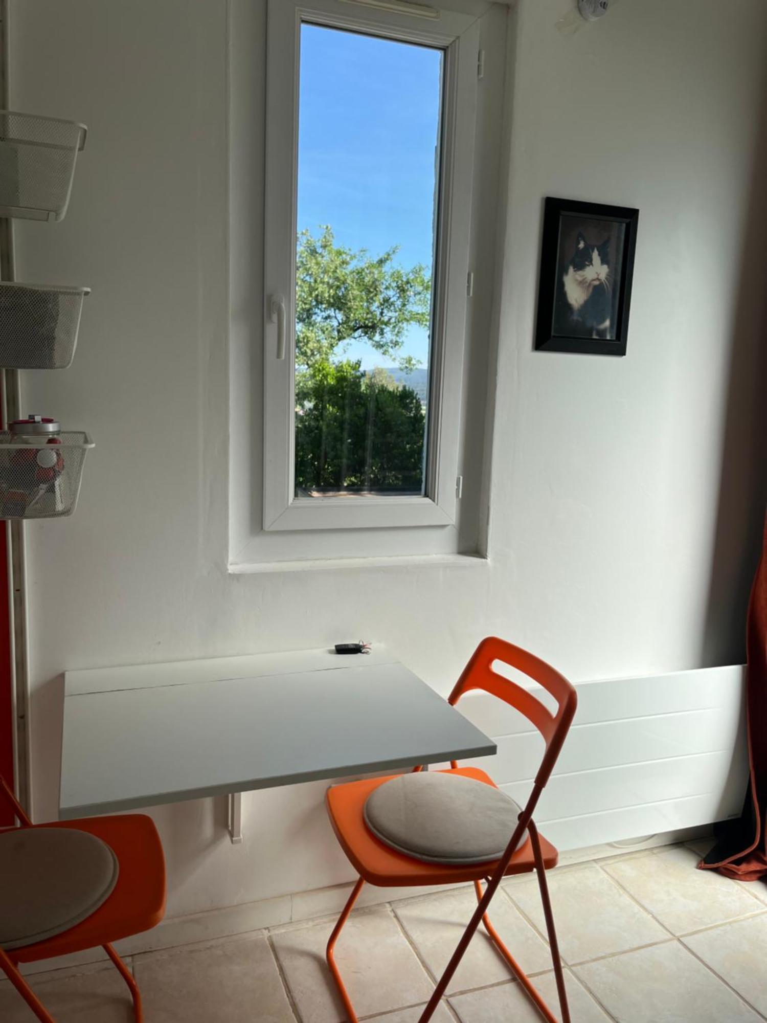 Studio En Duplex Independant Бриньоль Экстерьер фото